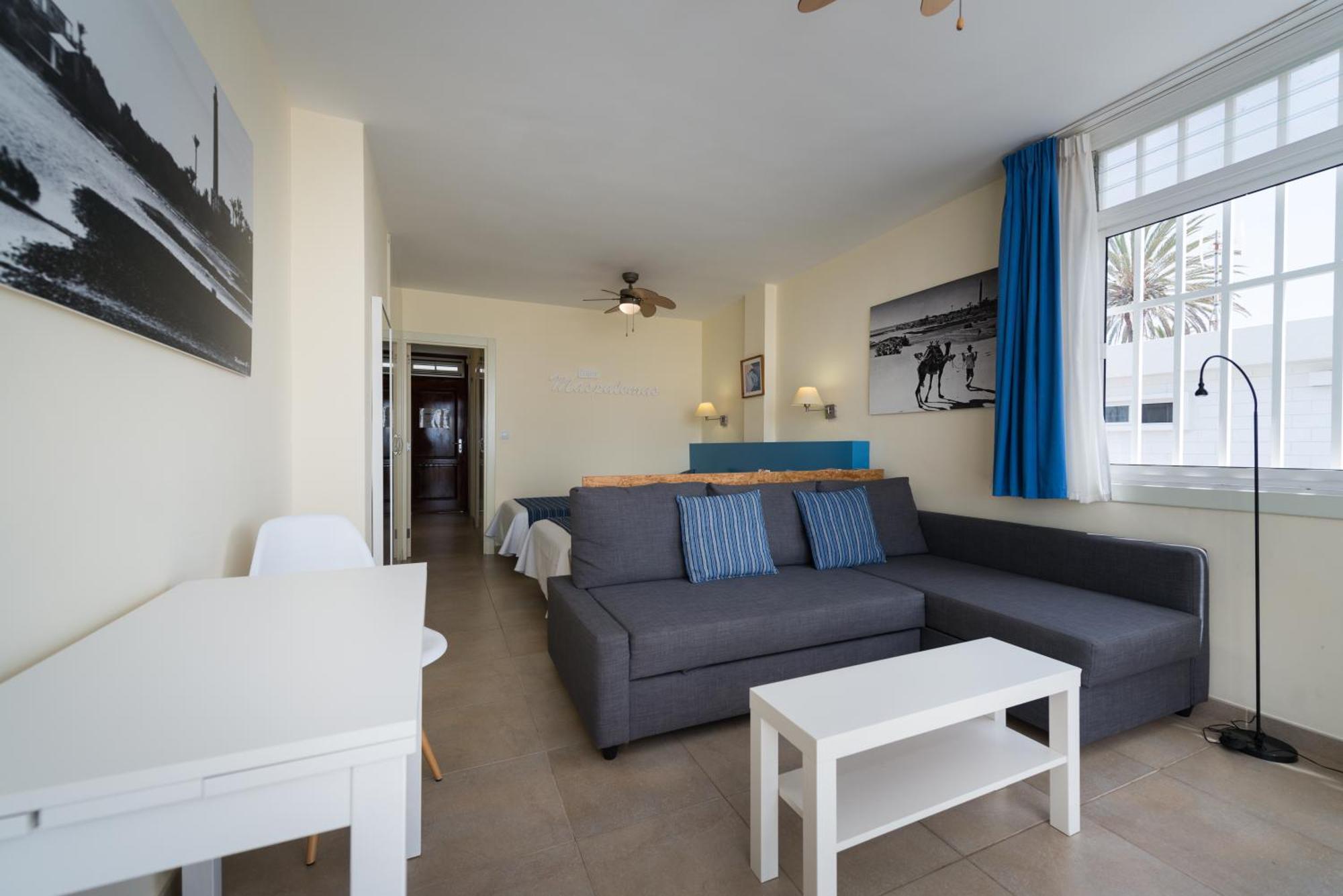 Apartamentos El Capricho Маспаломас Екстериор снимка