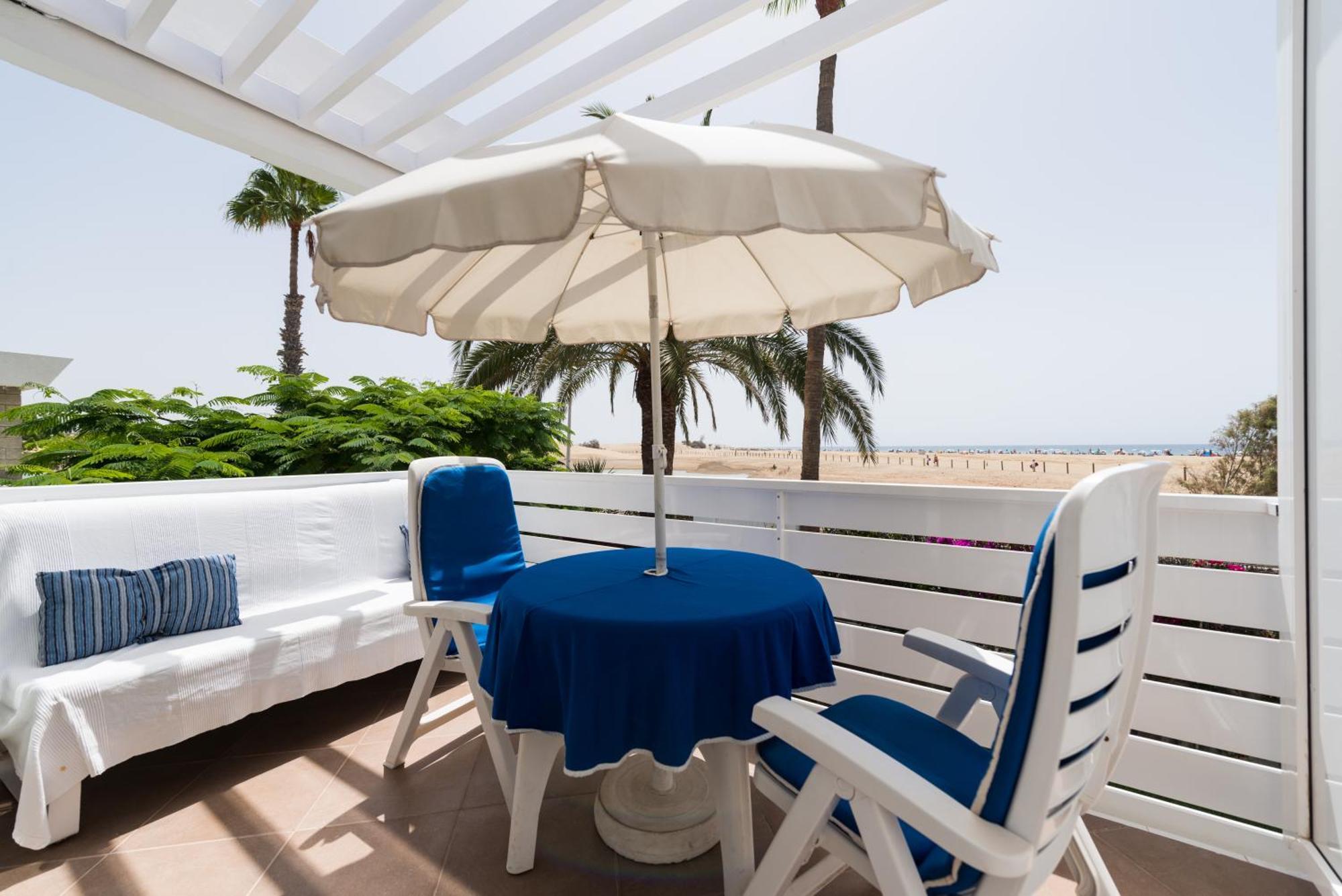 Apartamentos El Capricho Маспаломас Екстериор снимка
