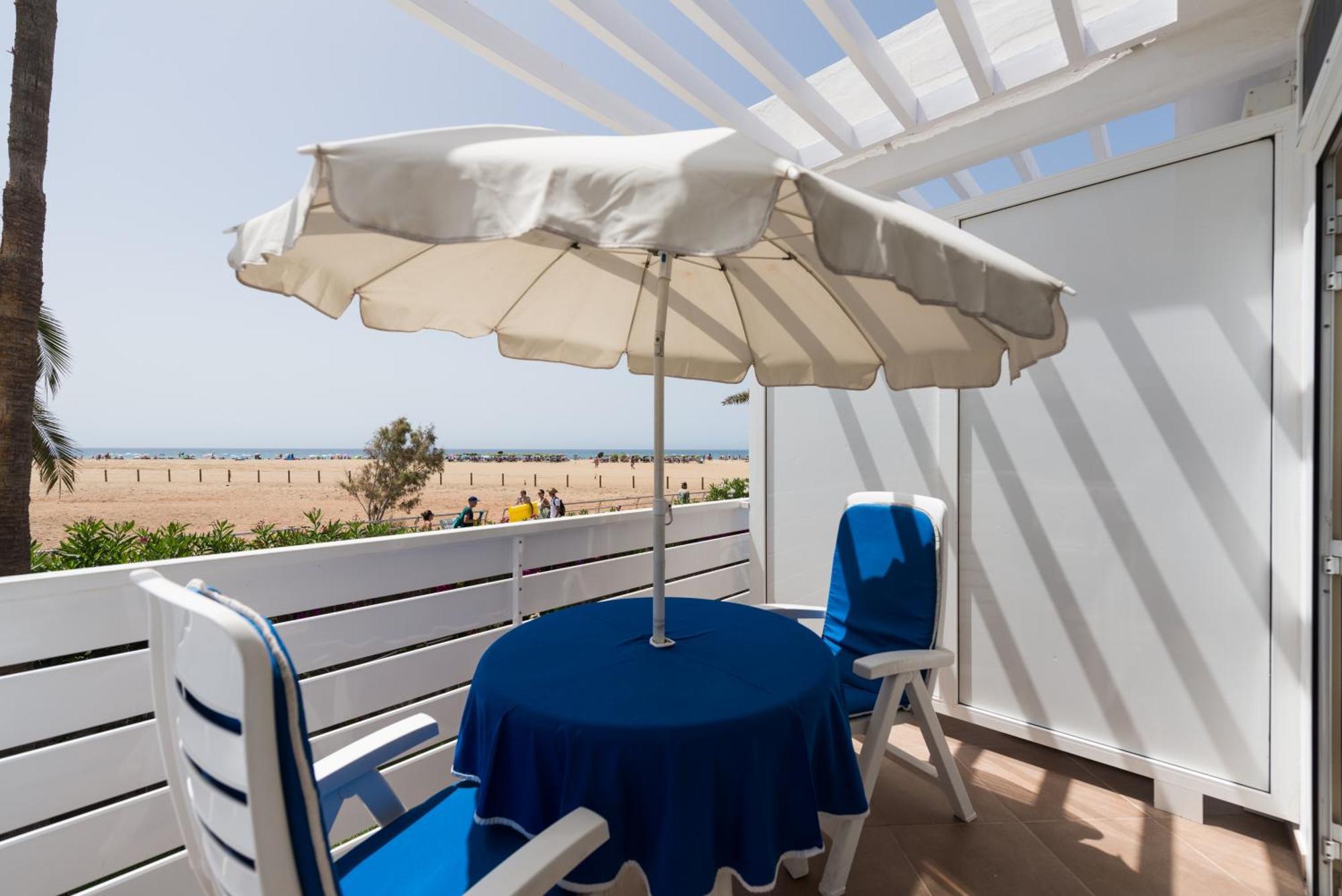 Apartamentos El Capricho Маспаломас Екстериор снимка